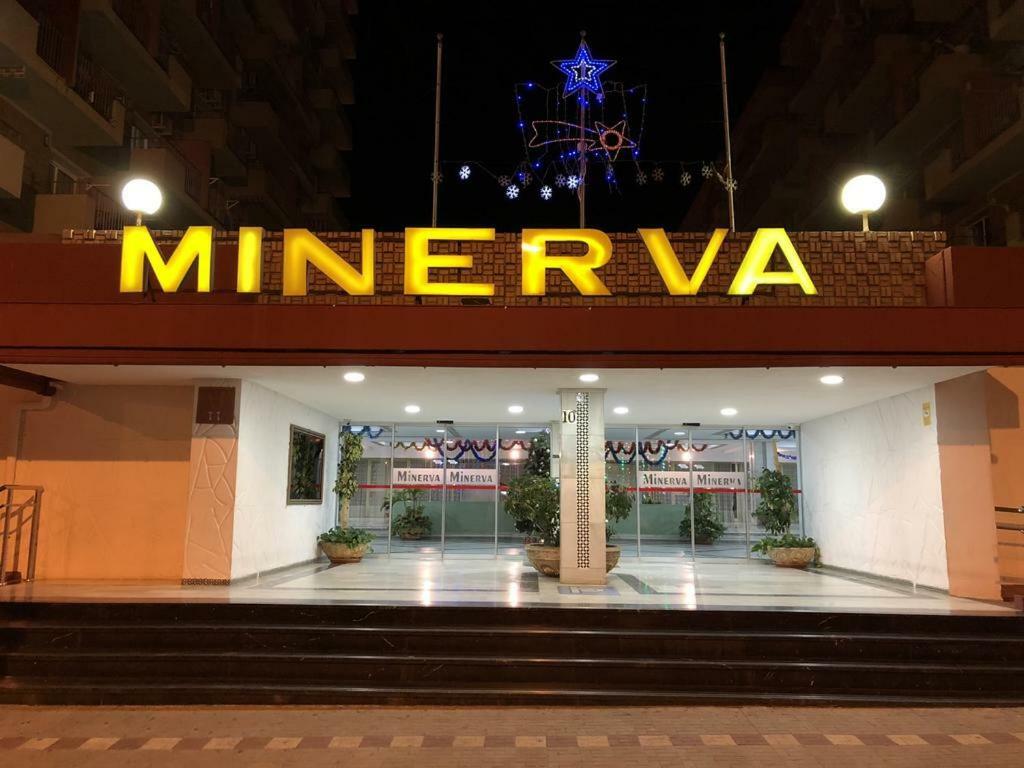 Minerva Holiday Benalmádena Buitenkant foto